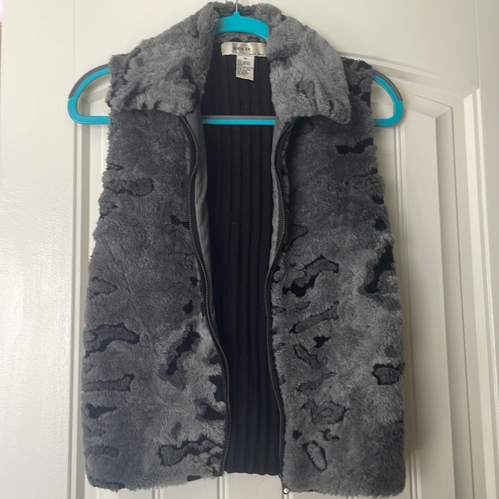 Kikit M Faux Fur Vest